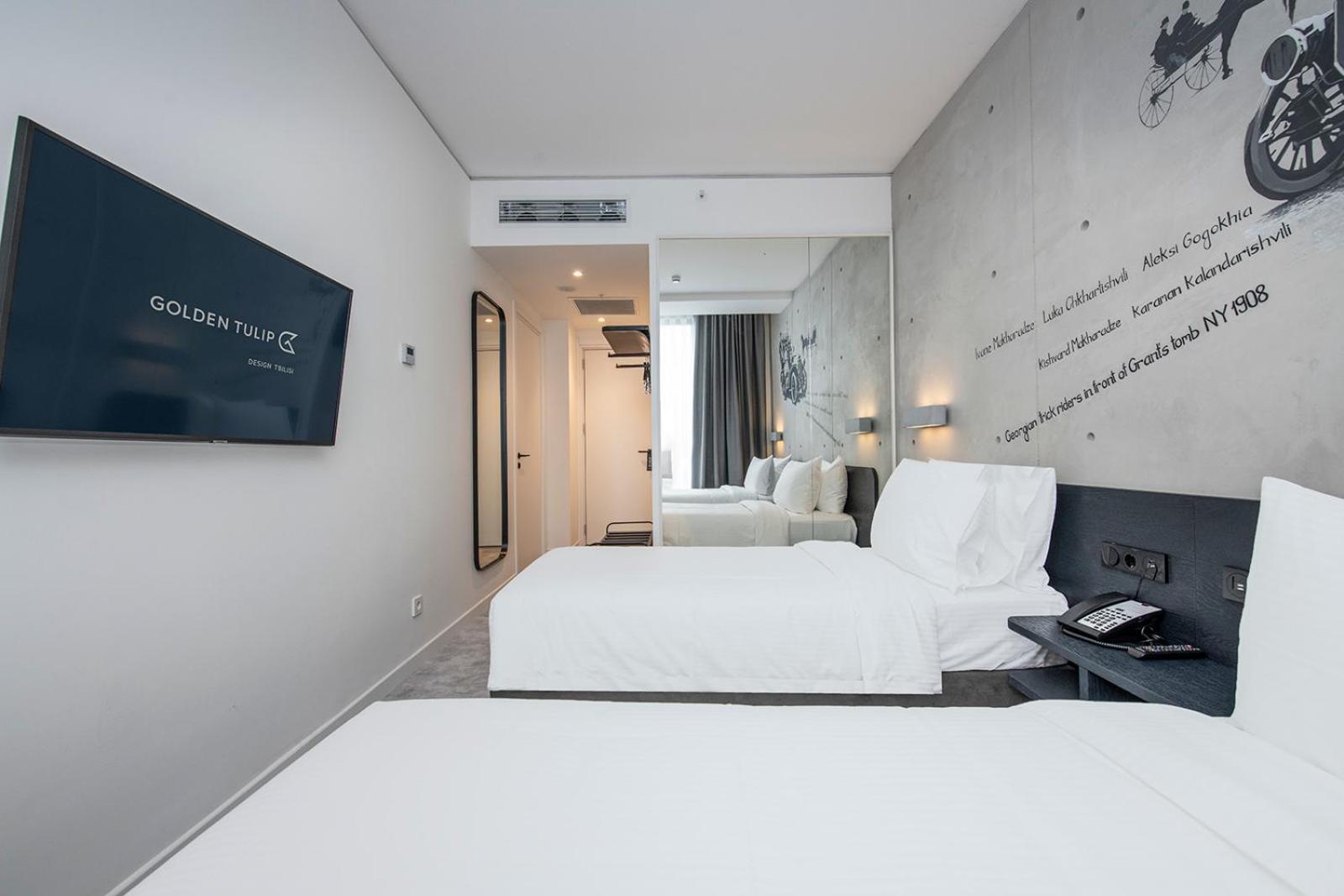 Golden Tulip Design Tbilisi Hotel Exterior foto